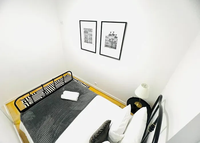 Πανσιόν The Cordeiro's House